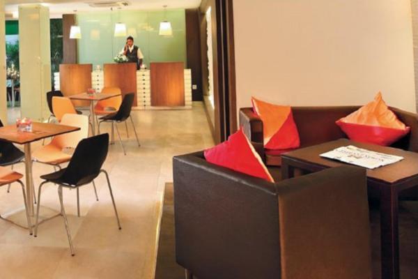 Icon Classic Kottayam Eksteriør billede